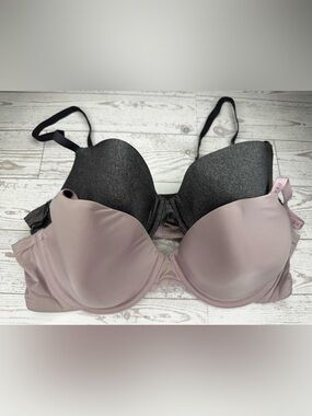Pair of DKNY Underwire Bras Lilac and Gray 36B
